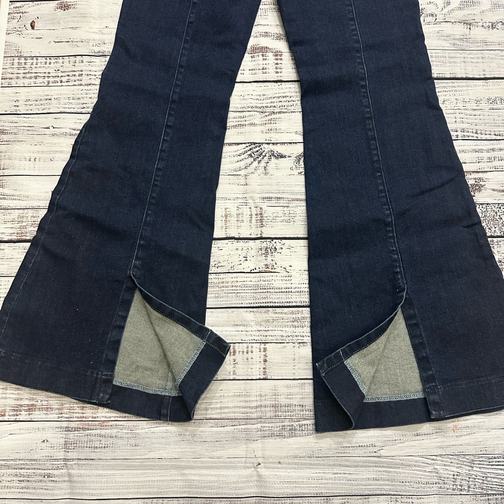 J Brand DARK WASH CIVILITY FLARED‎ JEANS Sz. 29 - Picture 15 of 16